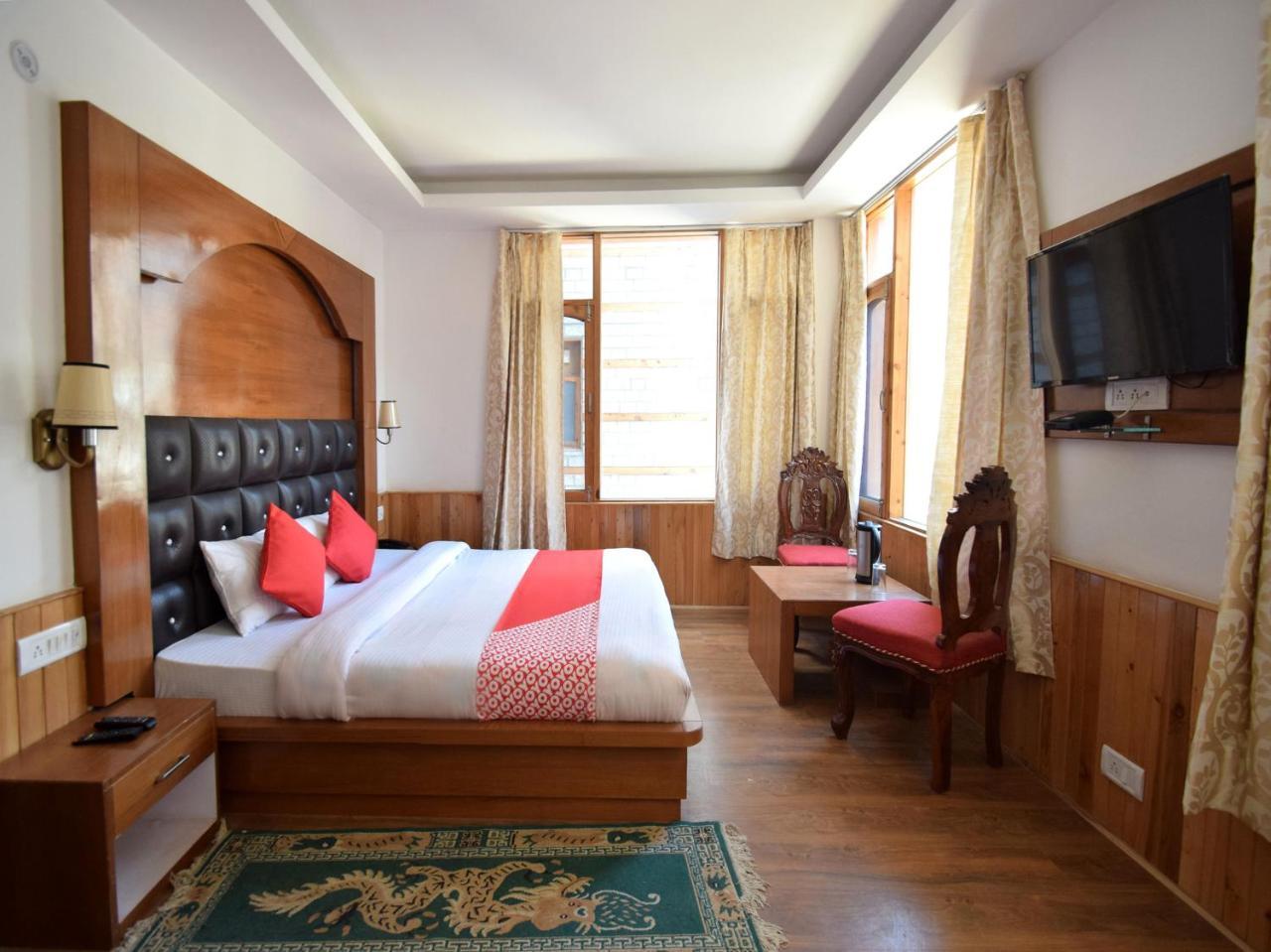 Oyo 10255 Hotel Red Apple Manali  Bagian luar foto